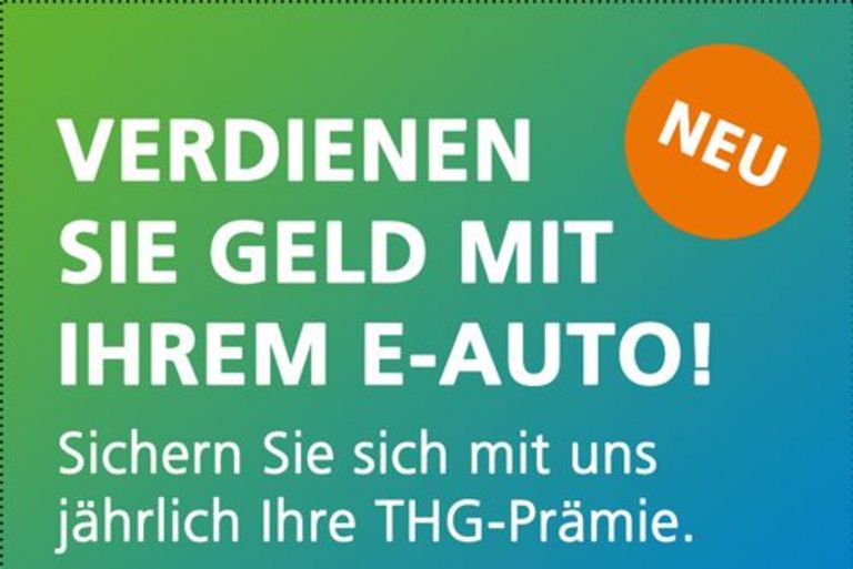 Werbefläche auf der steht: Verdienen sie Geld mit Ihrem E-Auto
